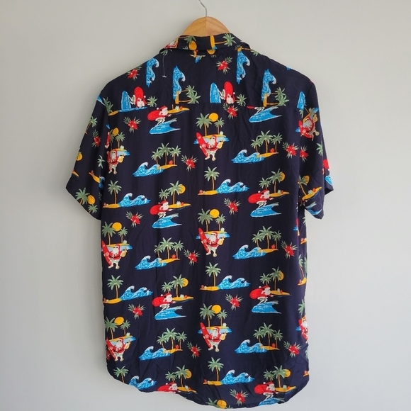 DENIM & FLOWER BUTTON UP MEN'S HAWAIIAN SHIRT SURFING SANTA Navy Blue Size S - Picture 2 of 8